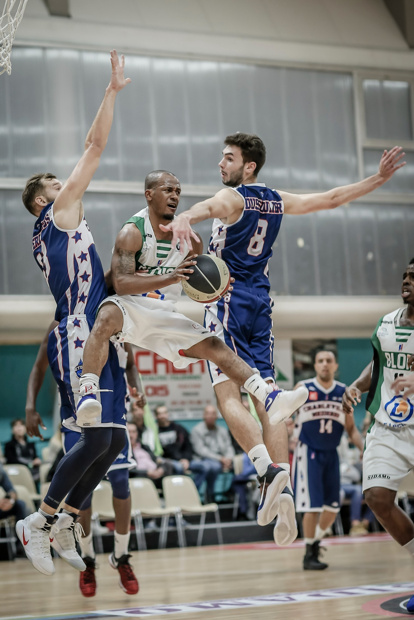 Ada   Charleville  0675